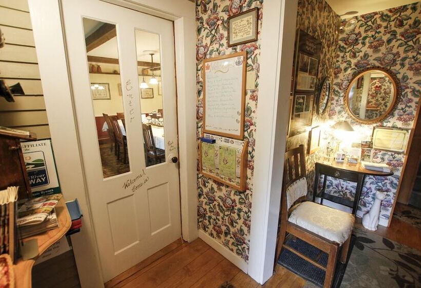 West Hill House B&b
