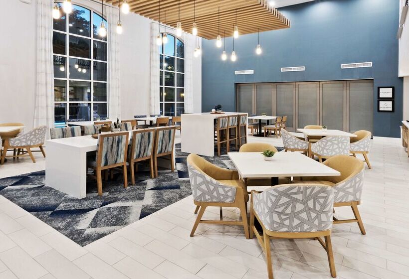 Hampton Inn & Suites Phenix City  Columbus Area