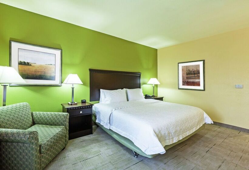 Hampton Inn & Suites Tulsa North/owasso