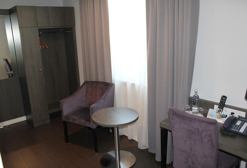 Fotos del hotel Arena Villa Am Wasserpark:  27