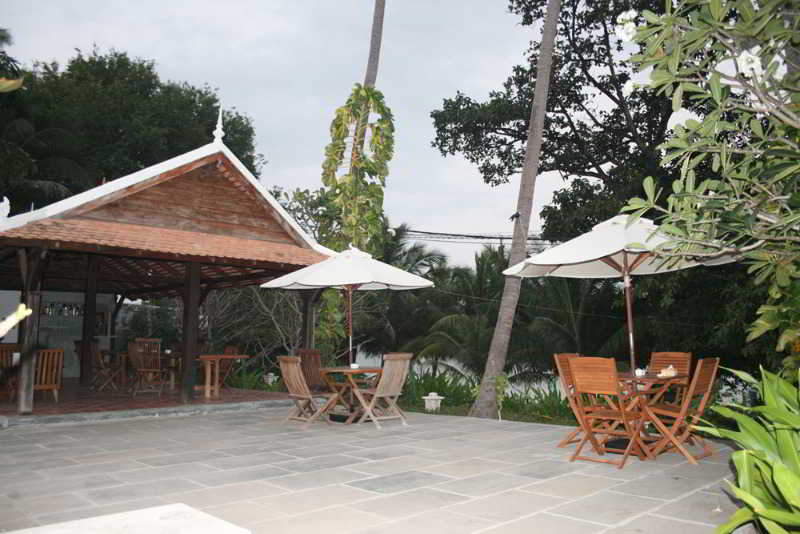 فندق Central Night