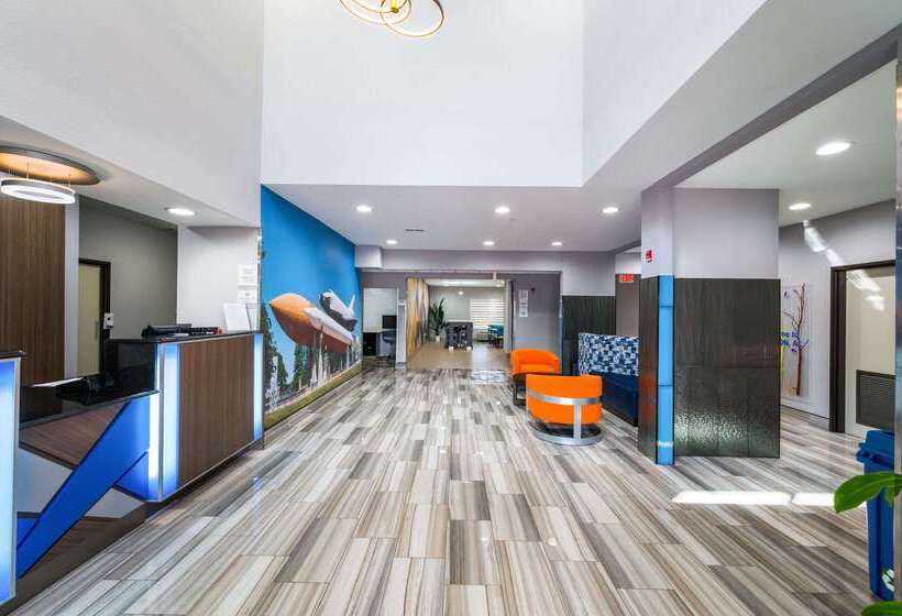 هتل Clarion Pointe Madisonhuntsville