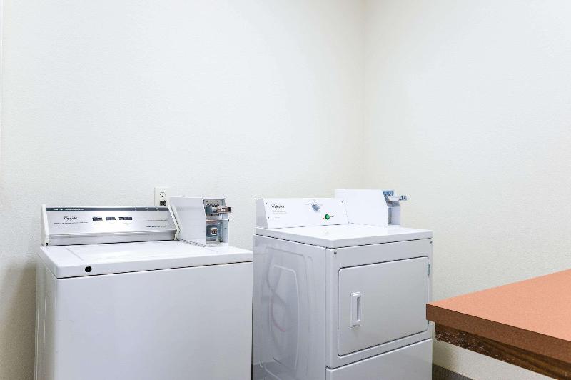 هتل Clarion Pointe Madisonhuntsville