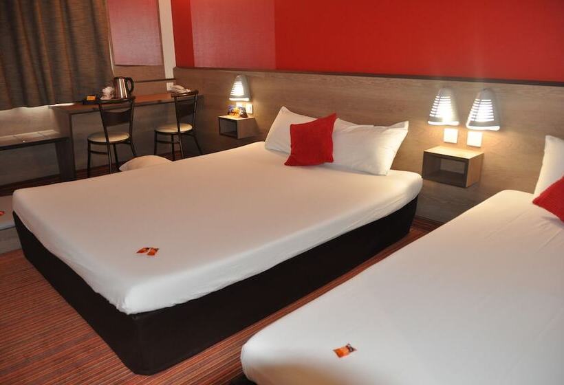 Fotos del hotel Clermont Estaing: 1 Fotos del hotel Clermont Estaing: 1