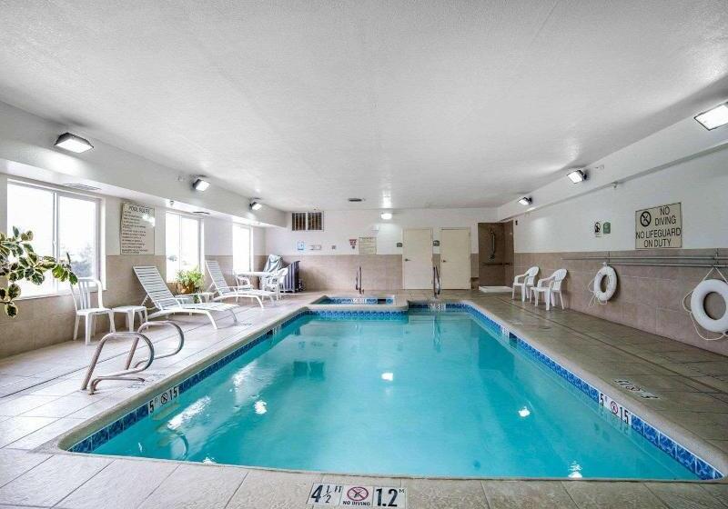 فندق Comfort Inn & Suites