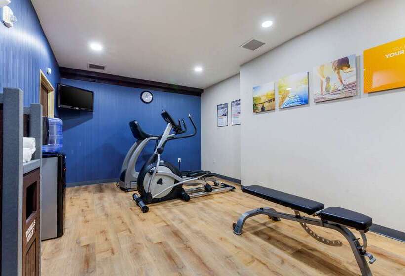 هتل Comfort Inn Ploverstevens Point