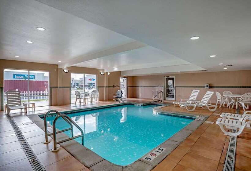 هتل Comfort Suites Foley  North Gulf Shores