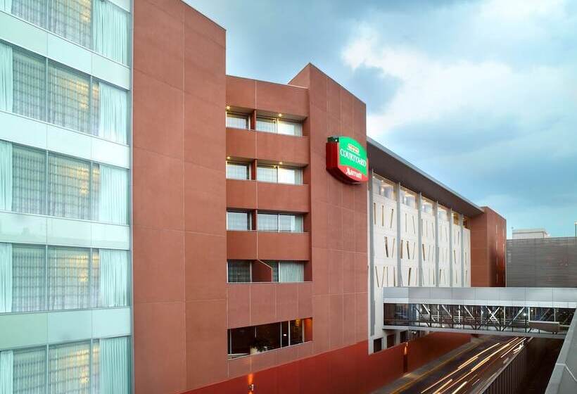 هتل Courtyard By Marriott Mexico City Airport