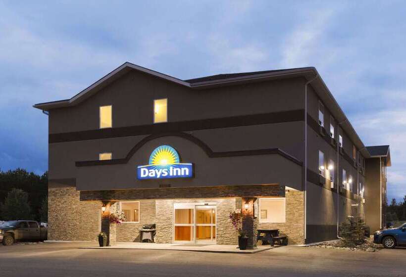 هتل Days Inn By Wyndham Chetwynd