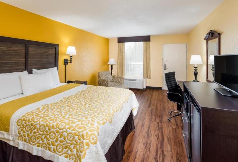 호텔 Days Inn By Wyndham Madison