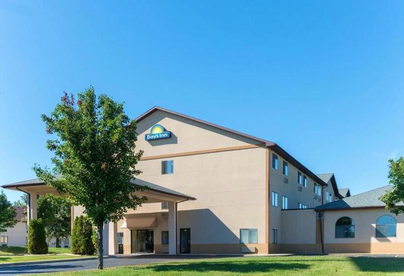 هتل Days Inn By Wyndham Mount Vernon