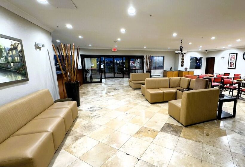 هتل Quality Inn & Suites Mcalester On Hwy 69 & 270