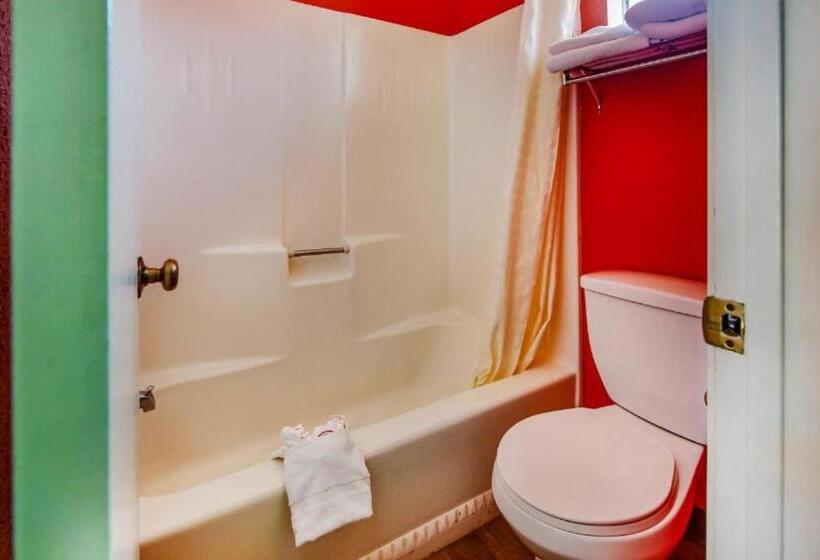 فندق Europa Ridgecrest Listing Partner