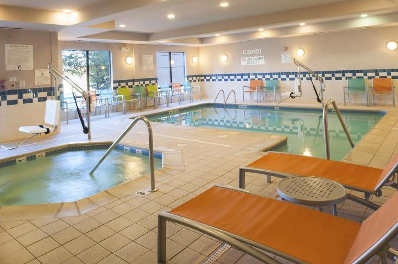 هتل Fairfield Inn & Suites By Marriott Muskegon Norton Shores