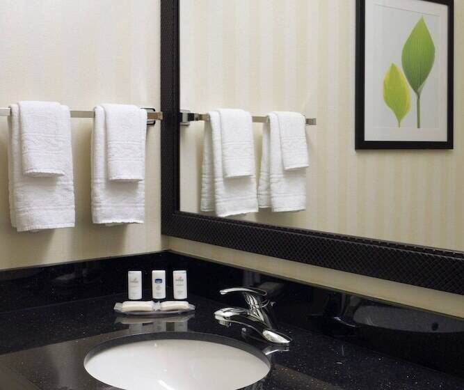 فندق Fairfield By Marriott Tacoma Puyallup