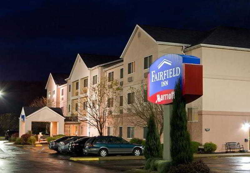 هتل Fairfield Inn & Suites Youngstown Boardman Poland