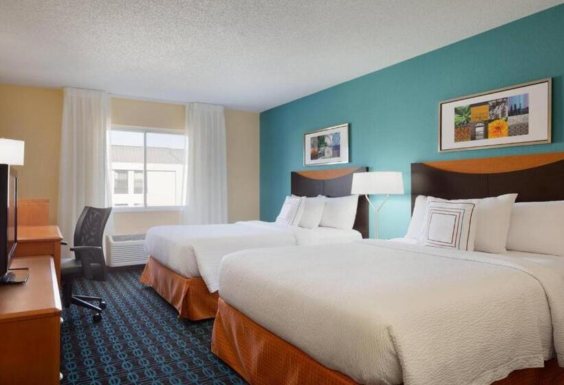 هتل Fairfield Inn & Suites Youngstown Boardman Poland