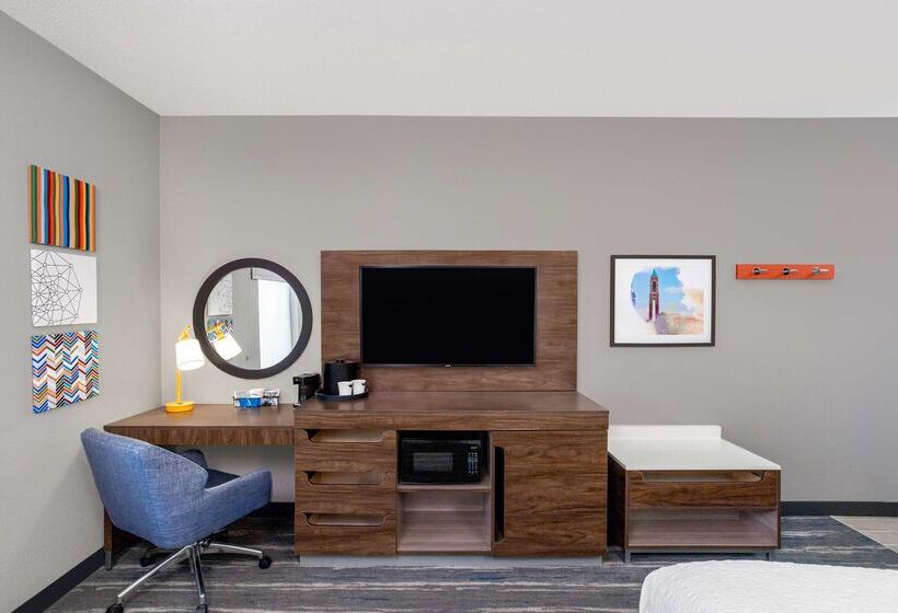 בית מלון כפרי Hampton Inn & Suites Muncie