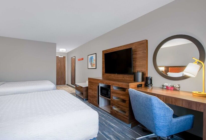 בית מלון כפרי Hampton Inn & Suites Muncie