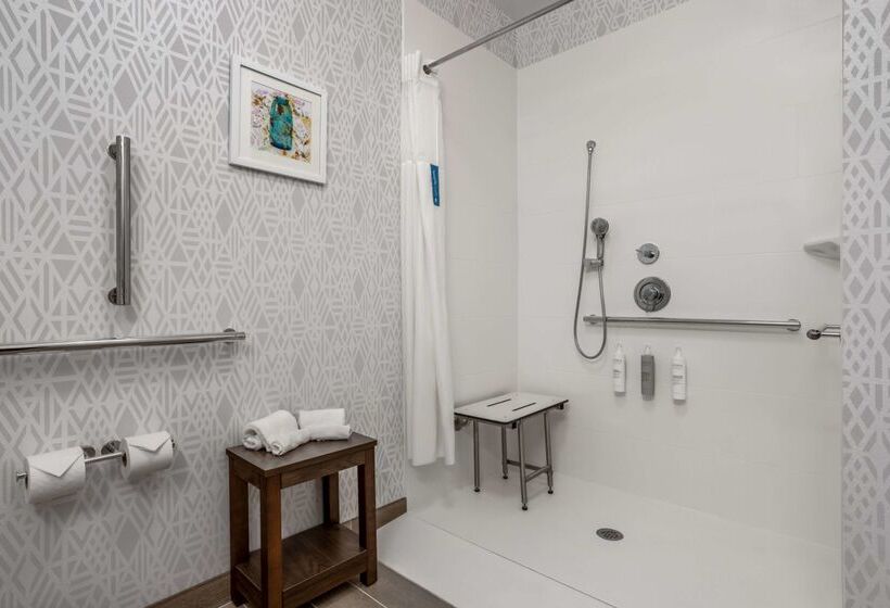 בית מלון כפרי Hampton Inn & Suites Muncie