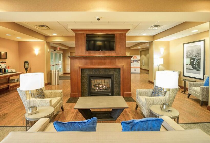 בית מלון כפרי Hampton Inn Presque Isle Maine