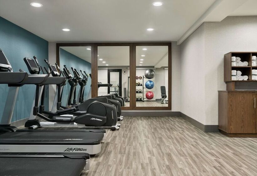 فندق Hampton Inn & Suites Tacoma/puyallup