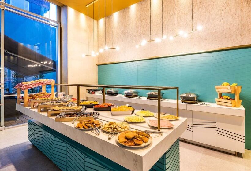 هتل Ibis Bogota Museo