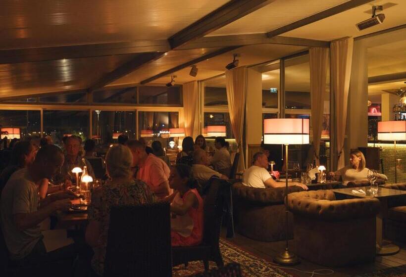 هتل La Pietra Restaurant & Spa