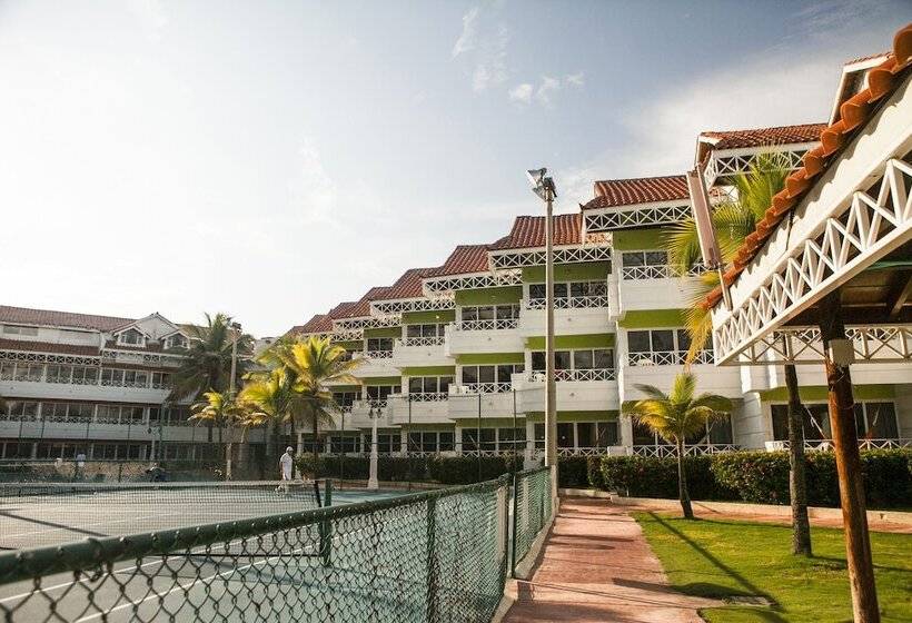 Fotos del hotel Las Americas Casa De Playa:  27
