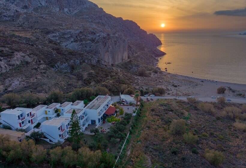 هتل Plakias Bay