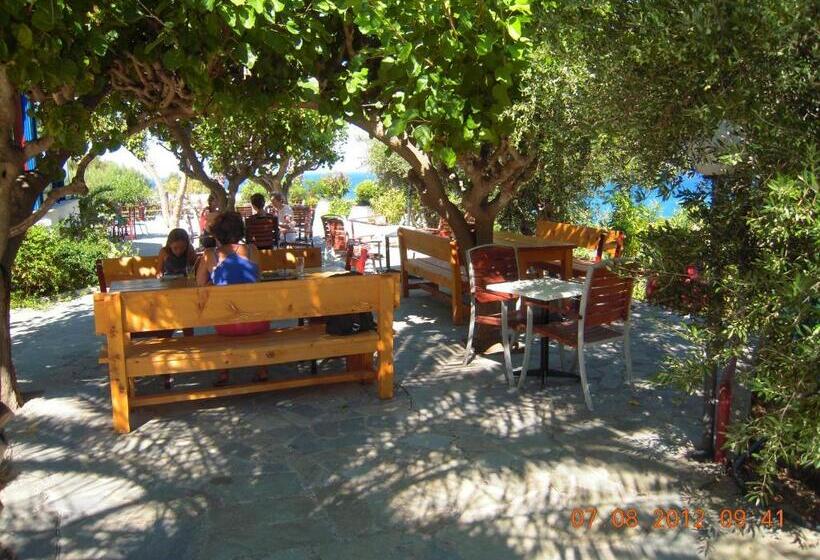 هتل Plakias Bay