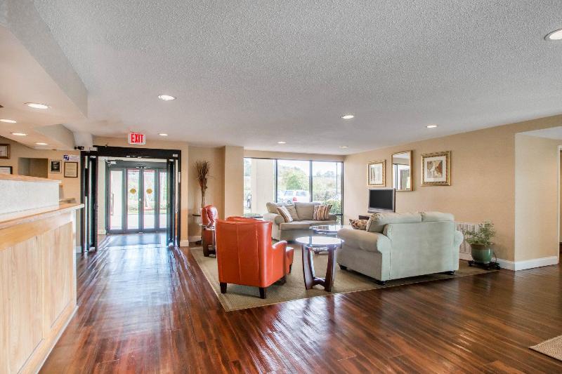 בית מלון כפרי Quality Inn & Suites Ridgeland