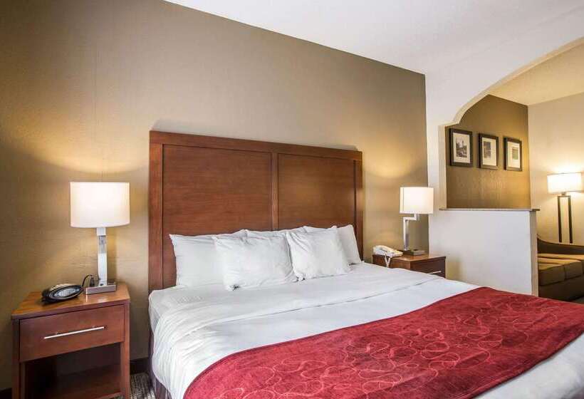 فندق Quality Suites Morristown