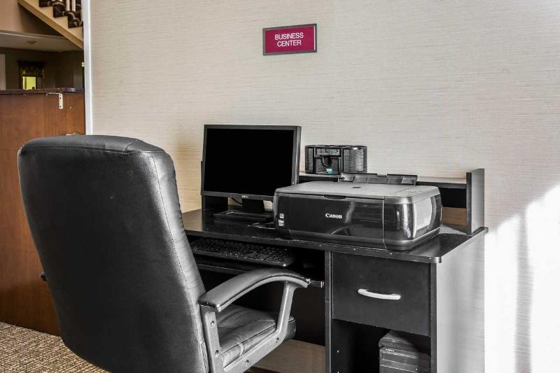 בית מלון כפרי Quality Suites