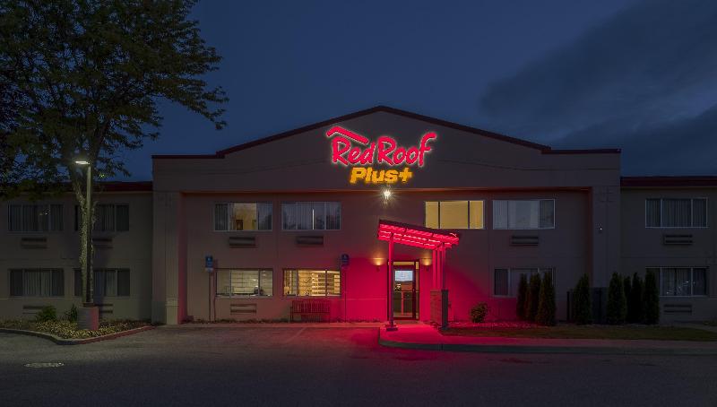 هتل Red Roof Inn Plus+ Poughkeepsie