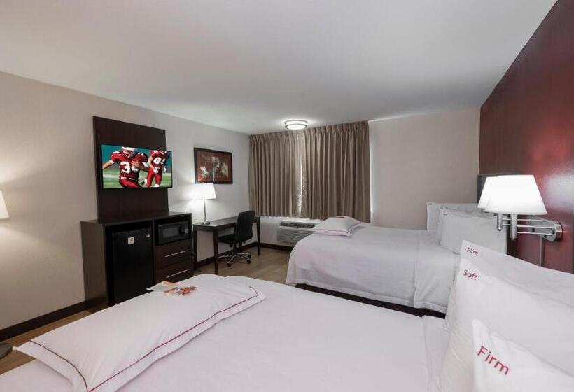 هتل Red Roof Inn Plus+ Poughkeepsie