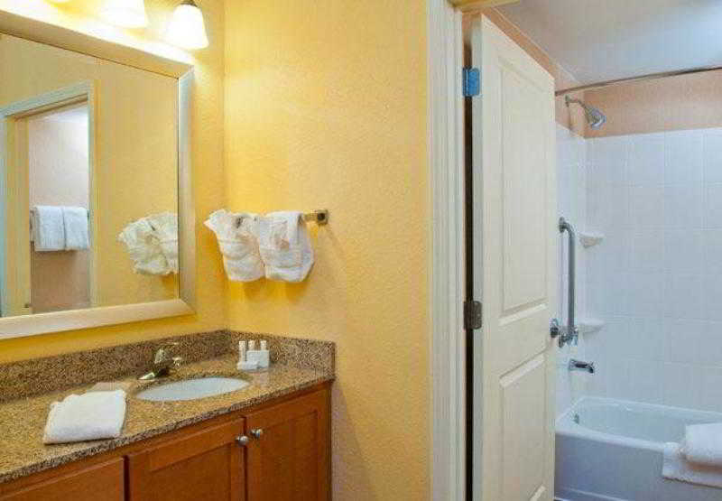 هتل Residence Inn Neptune At Gateway Center