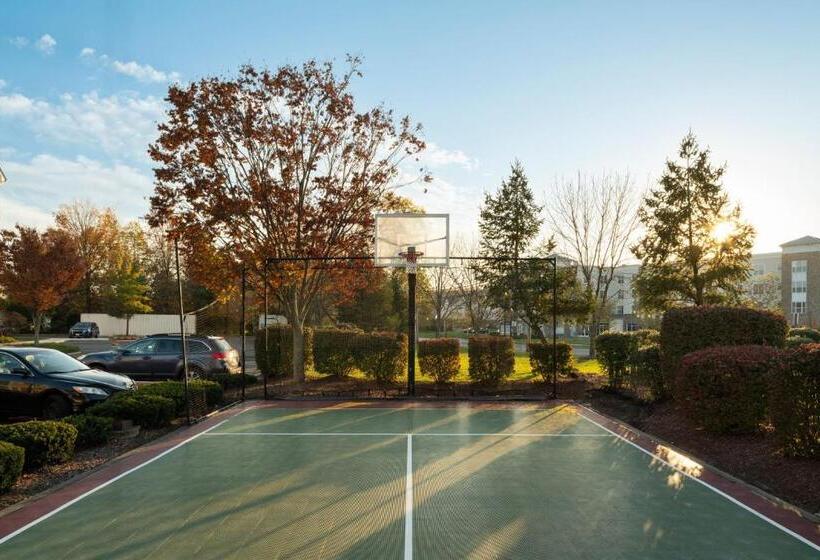 هتل Residence Inn Neptune At Gateway Center