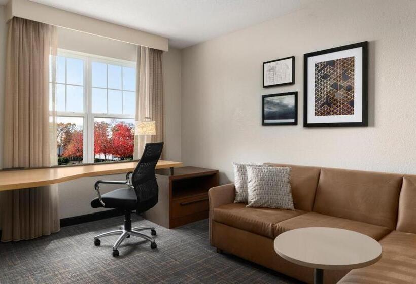 هتل Residence Inn Neptune At Gateway Center