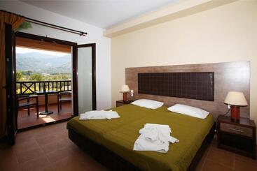 هتل Sun Accommodation