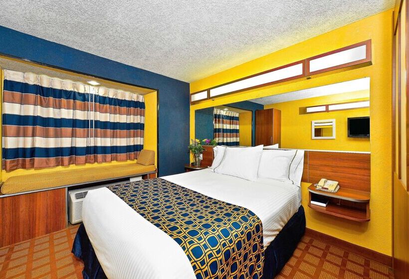 Microtel Inn & Suites By Wyndham New Braunfels