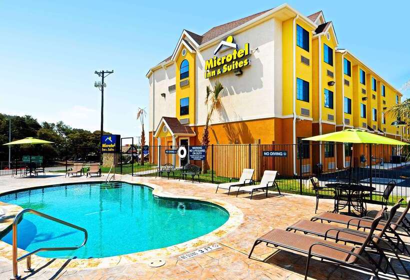 Microtel Inn & Suites By Wyndham New Braunfels