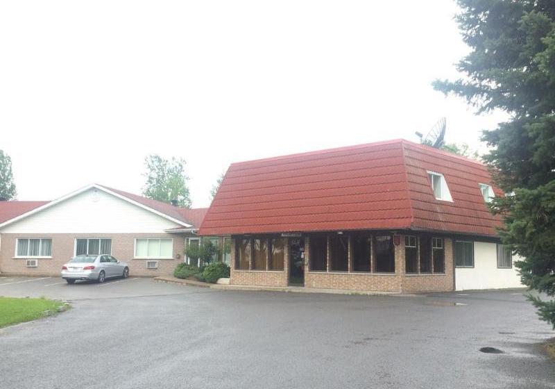 Motel Pignons Rouges
