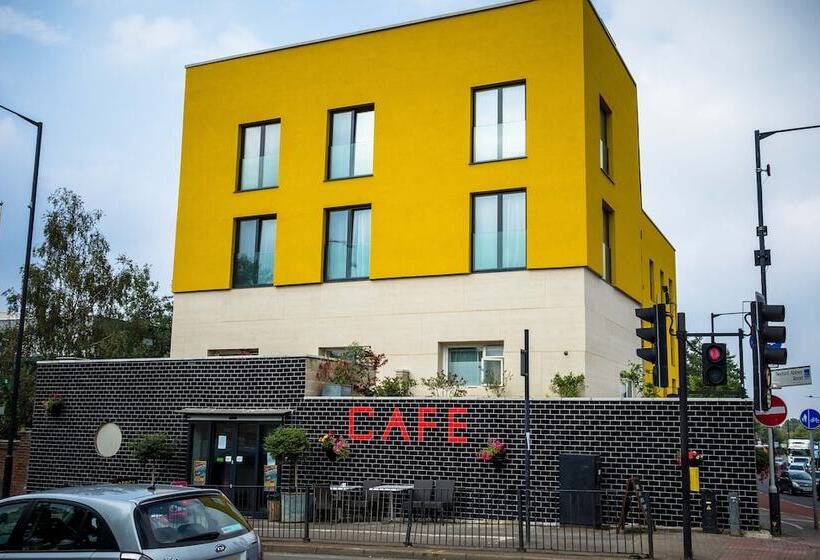 Fotos del hotel Abbey Point Cafe And B&b:  23