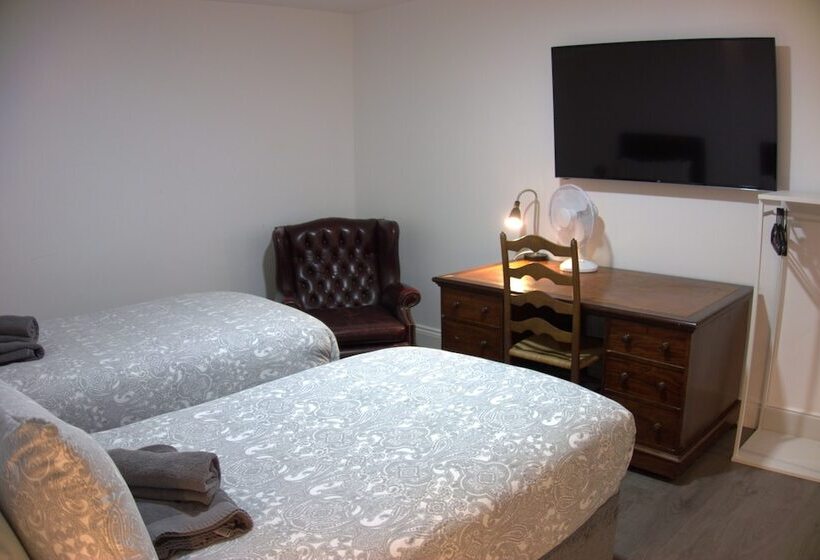 Fotos del hotel Abbey Point Cafe And B&b:  5