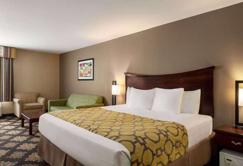 هتل Baymont By Wyndham Wichita Falls