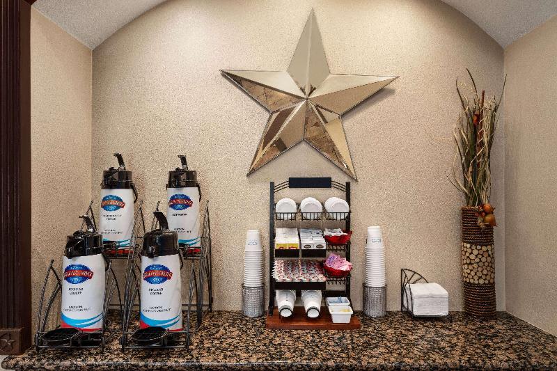 هتل Baymont By Wyndham Wichita Falls