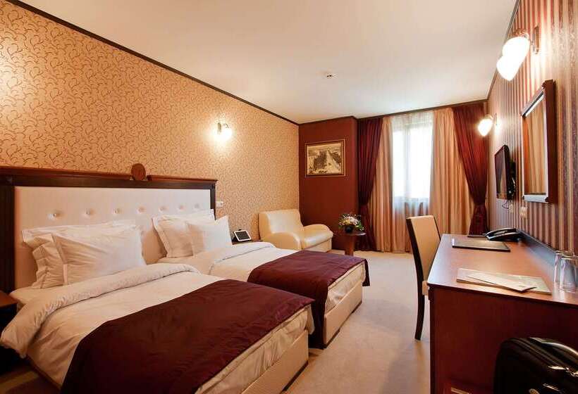 هتل Best Western Plus Bristol