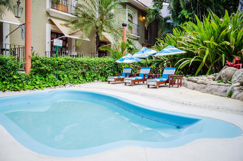 هتل Binniguenda Huatulco & Beach Club