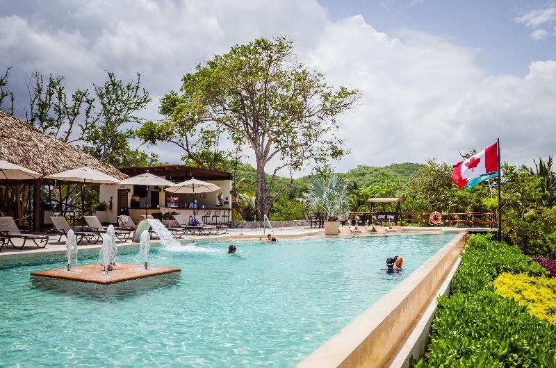 هتل Binniguenda Huatulco & Beach Club